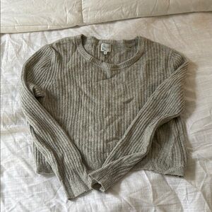 Francesca's Collections Gray Crew Neck Sweater